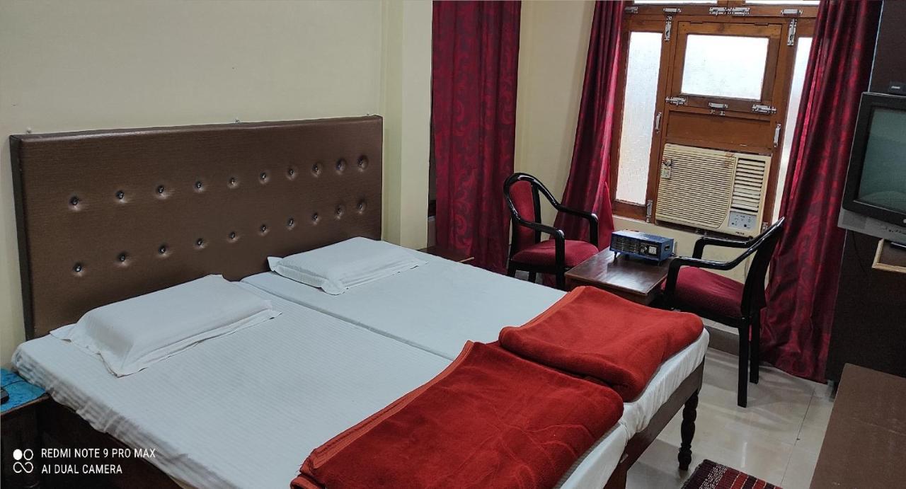 Hotel Avadh Balrampur Balrāmpur Exterior foto